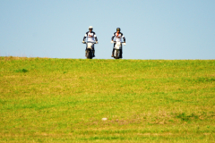 BBG-Custom-show-s02e07-Gas-and-Oil-Tenere_01_00_40_18